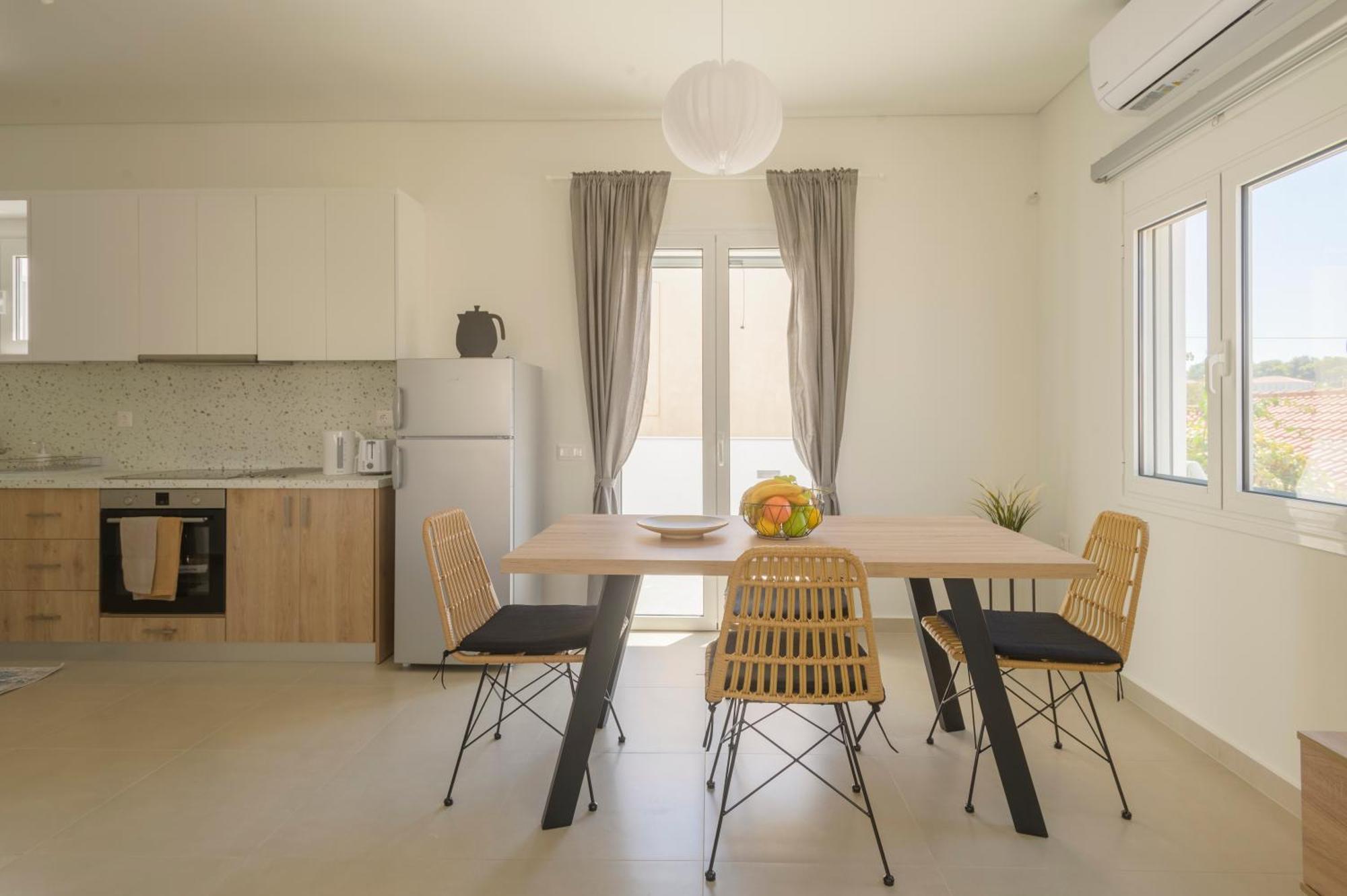 Pylos Apartments Экстерьер фото