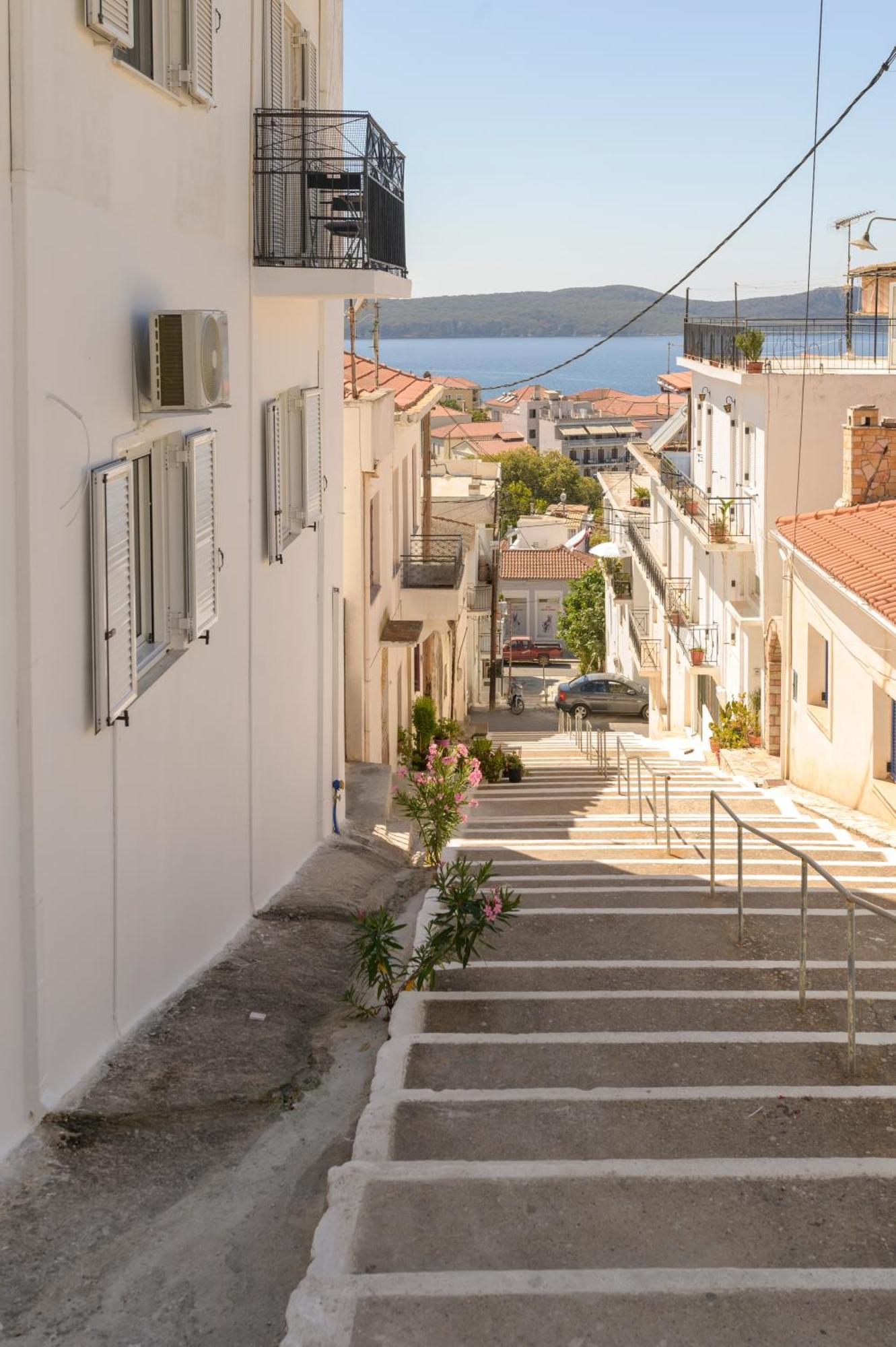 Pylos Apartments Экстерьер фото